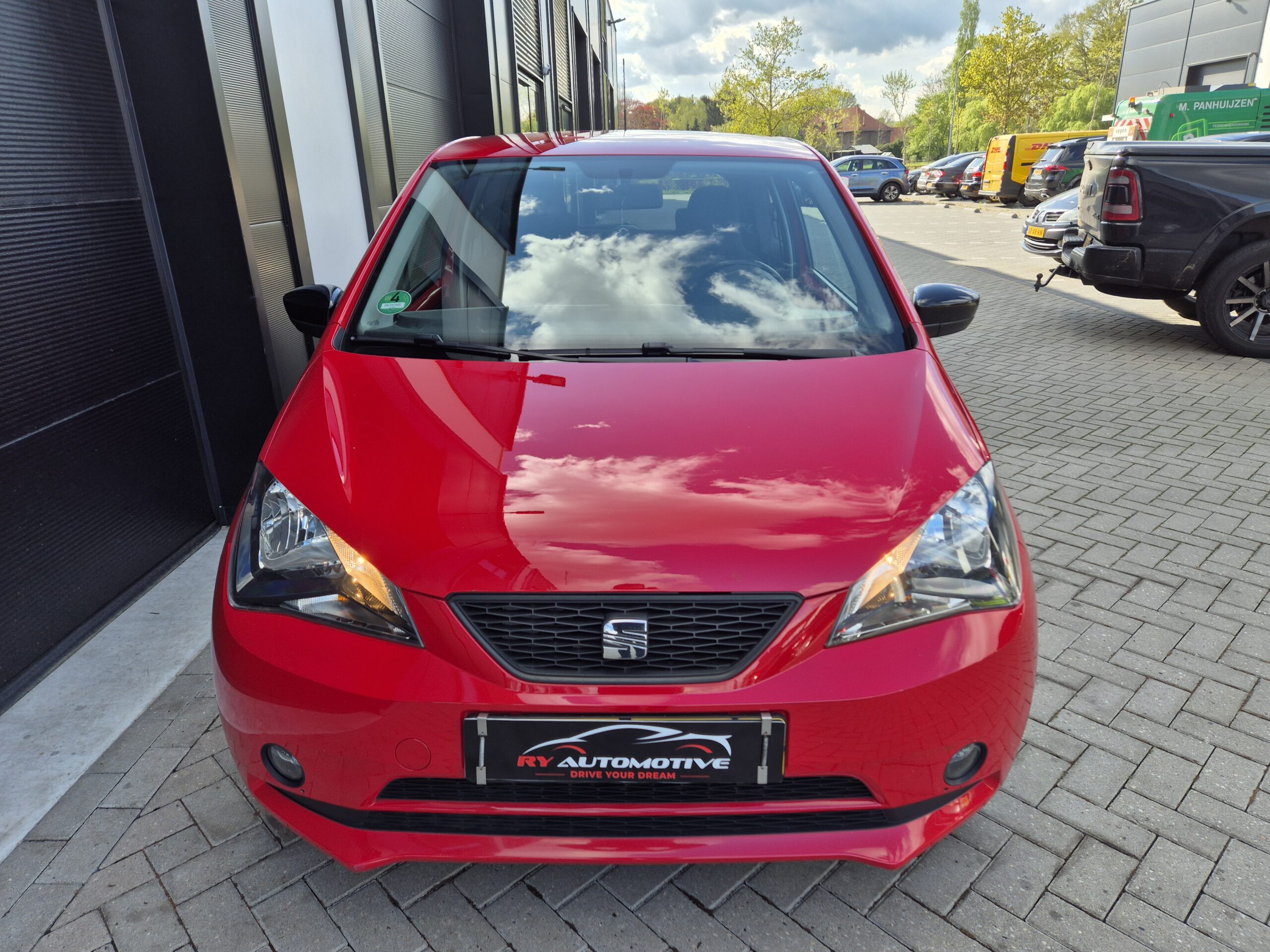 Seat Mii 1.0i / 2012 / 136.576 Km / Cruise Control / Pdc / Navigatie / Stoelverwarming / Start&Stop / Nieuwe Apk / Nieuw Onderhoud - Afbeelding 7