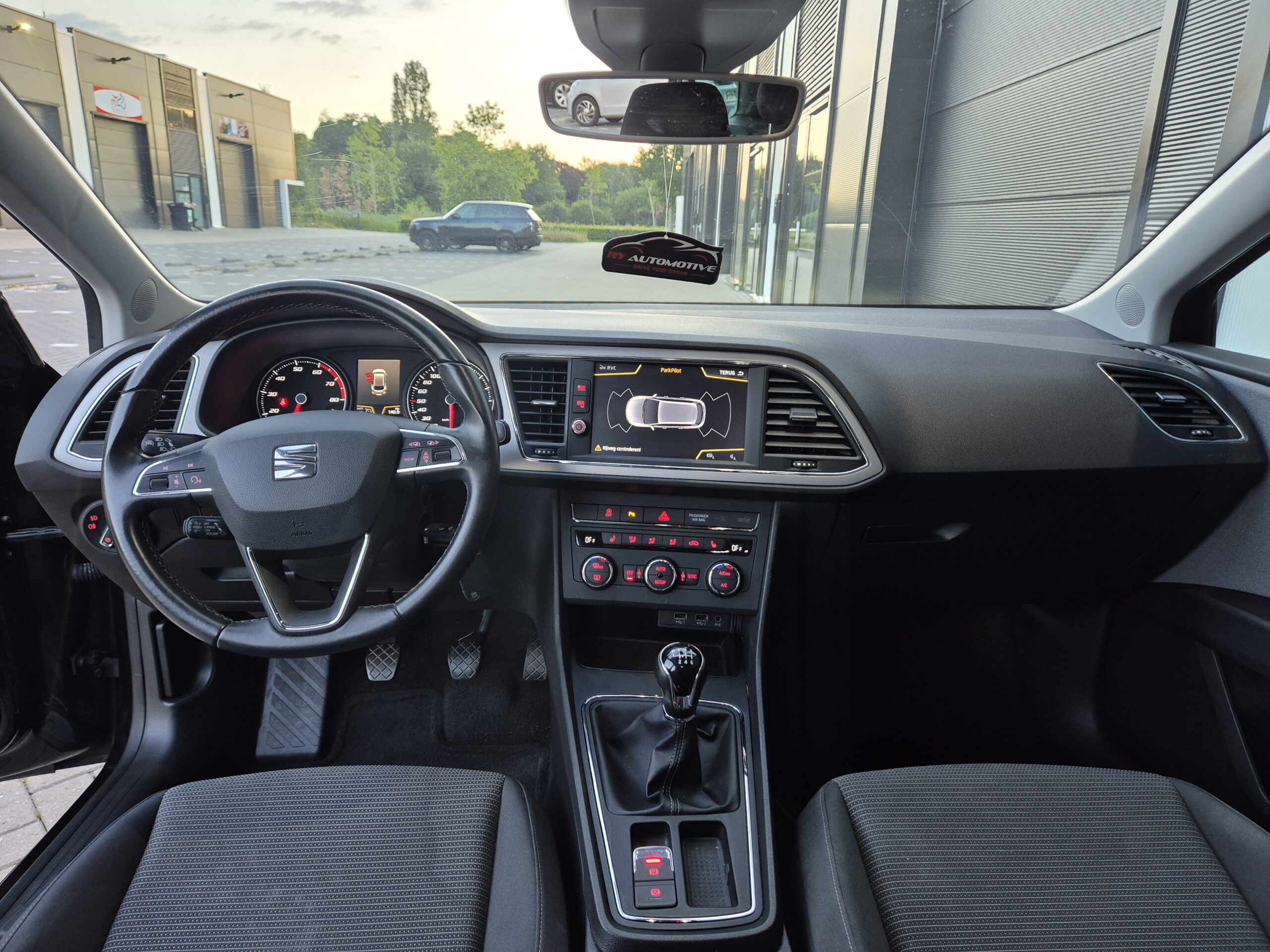 Seat Leon 1.4 Tgi ST / 2018 / 123.032 Km / Acc / Led / Navi / Nieuwe Apk / 1ste eigenaar - Afbeelding 14