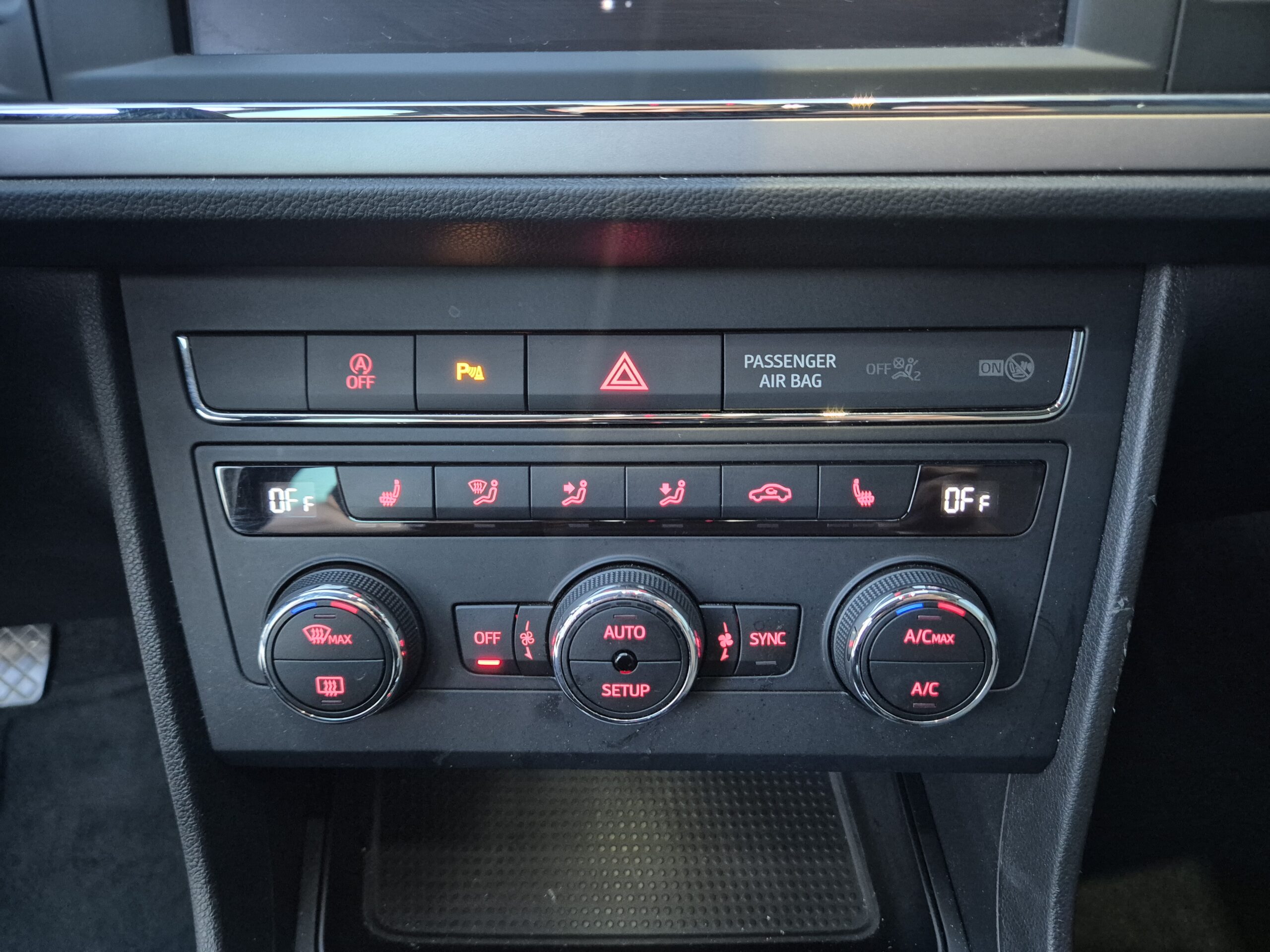 Seat Leon 1.4 Tgi ST / 2018 / 123.032 Km / Acc / Led / Navi / Nieuwe Apk / 1ste eigenaar - Afbeelding 22