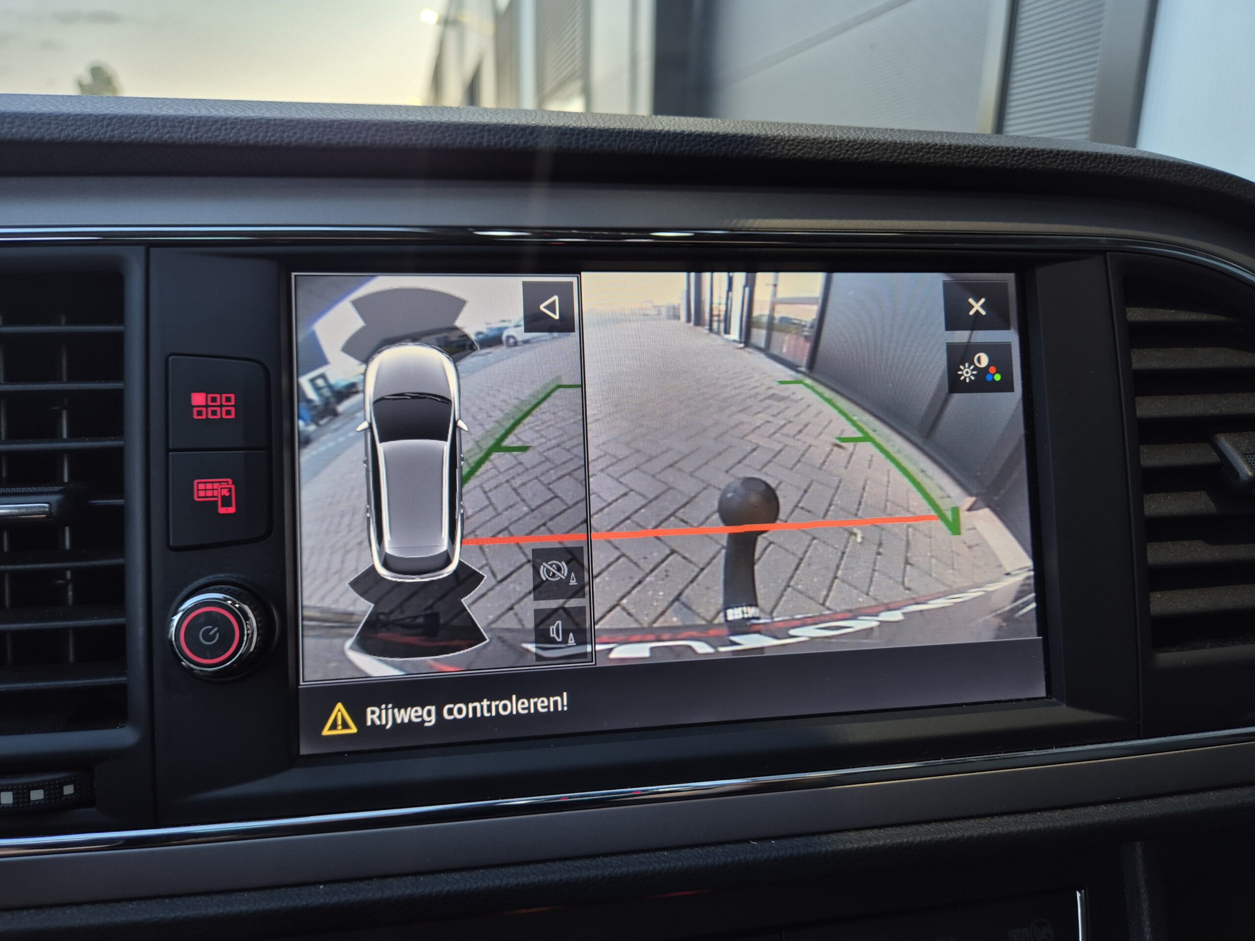 Seat Leon 1.4 Tgi ST / 2018 / 123.032 Km / Acc / Led / Navi / Nieuwe Apk / 1ste eigenaar - Afbeelding 21